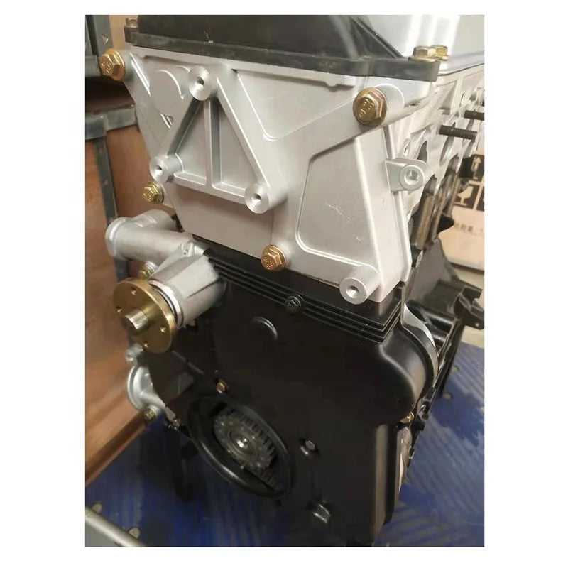 Moteur Engine essence Mitsubishi l200 pajero Hyundai Terracan essence 2.4L