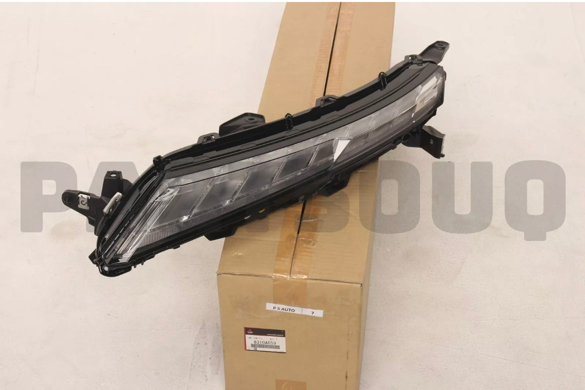 Feux phare avant supérieur gauche/droit Mitsubishi éclipse cross 8310A059/8310A060