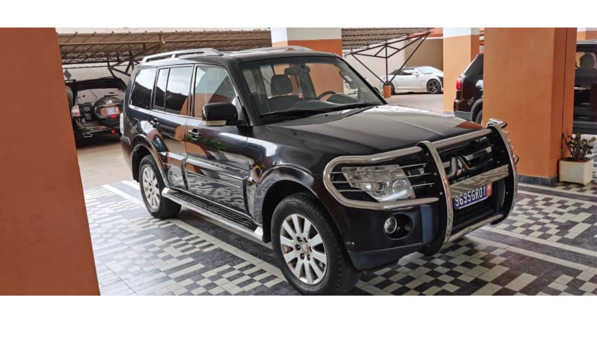 Engine moteur V6 Mitsubishi Pajero 6g75 1000C814