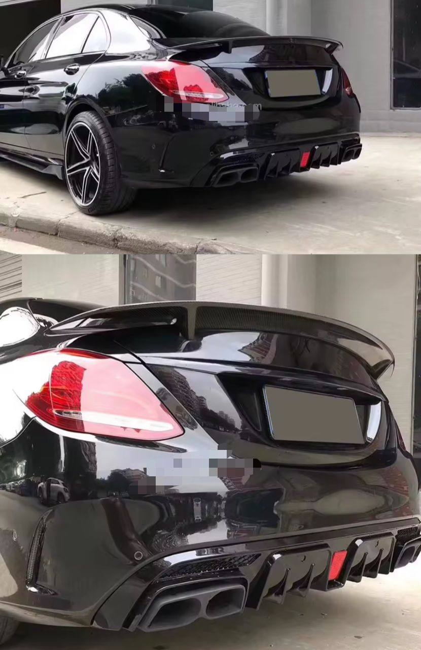 Diffuseur de lèvre de pare-chocs arrière Led avec embouts d'échappement pour Mercedes Benz W205 C200 C300 C43 C63 AMG Sedan 4 portes 2015-2019
Nom du produit
Lèvre arrière avec échappement style B
Modèle de voiture
Pour Benz W205 Classe C Sport C43 C63 AMG 2015-2019 non standard
Matériel
Matériau ABS, noir brillant ou aspect carbone
Installation
Veuillez l'installer dans un magasin de rénovation professionnel pour de meilleurs résultats, installation facile.
Personnaliser
Accepter la commande OEM & ODM