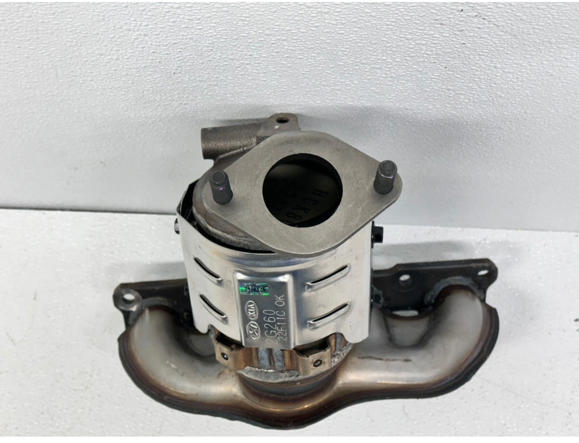 Catalytic converter Catalyseur Hyundai /kia 2.4l  28510-2G260 28510-2G370 285102G260 285102G370