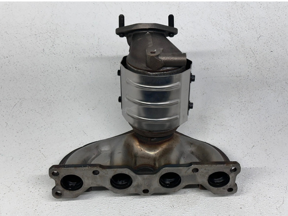 Catalytic converter Catalyseur Hyundai /kia 2.4l 
28510-2G260 28510-2G370 285102G260 285102G370