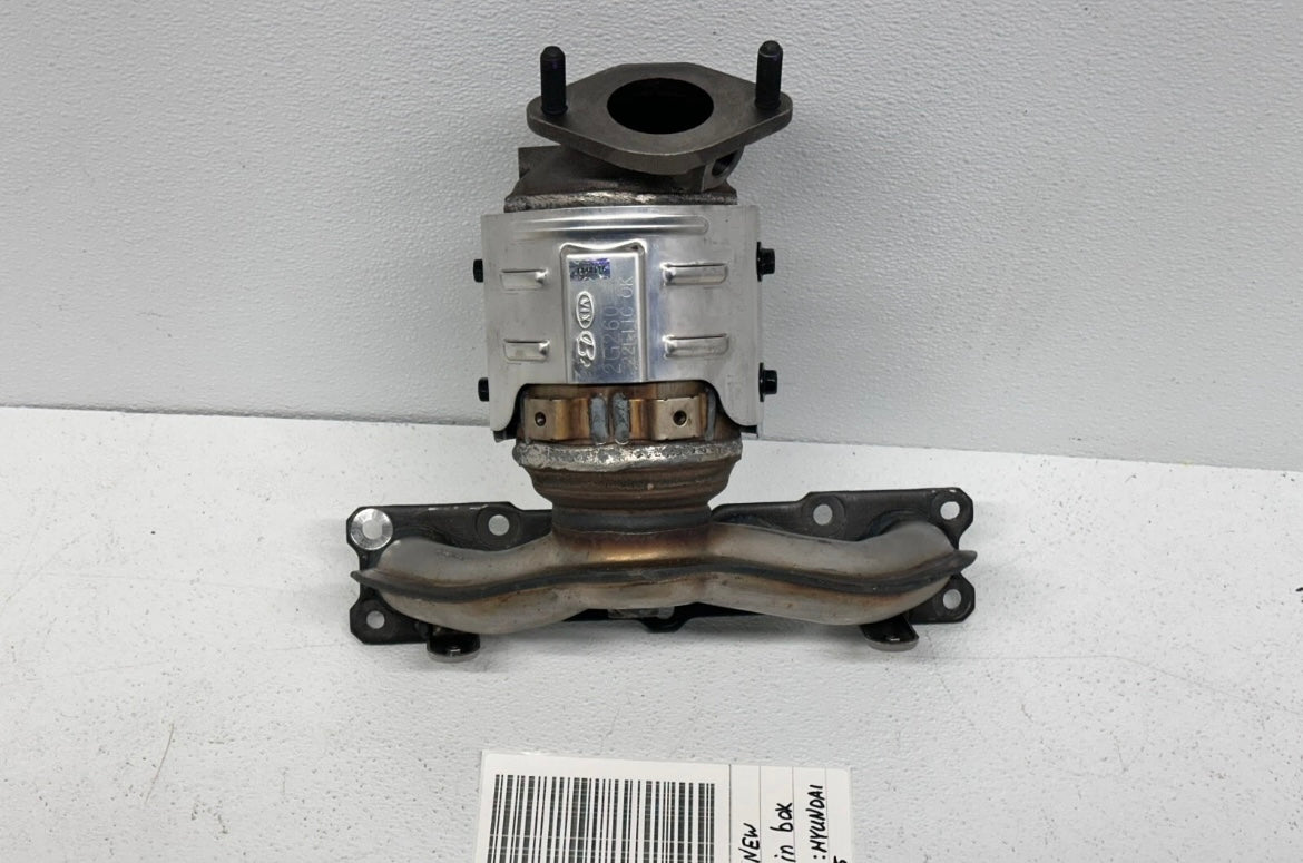 Catalytic converter Catalyseur Hyundai /kia 2.4l 
28510-2G260 28510-2G370 285102G260 285102G370