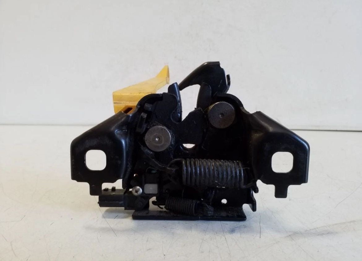 Serrure capot nissan Qashqai III j12