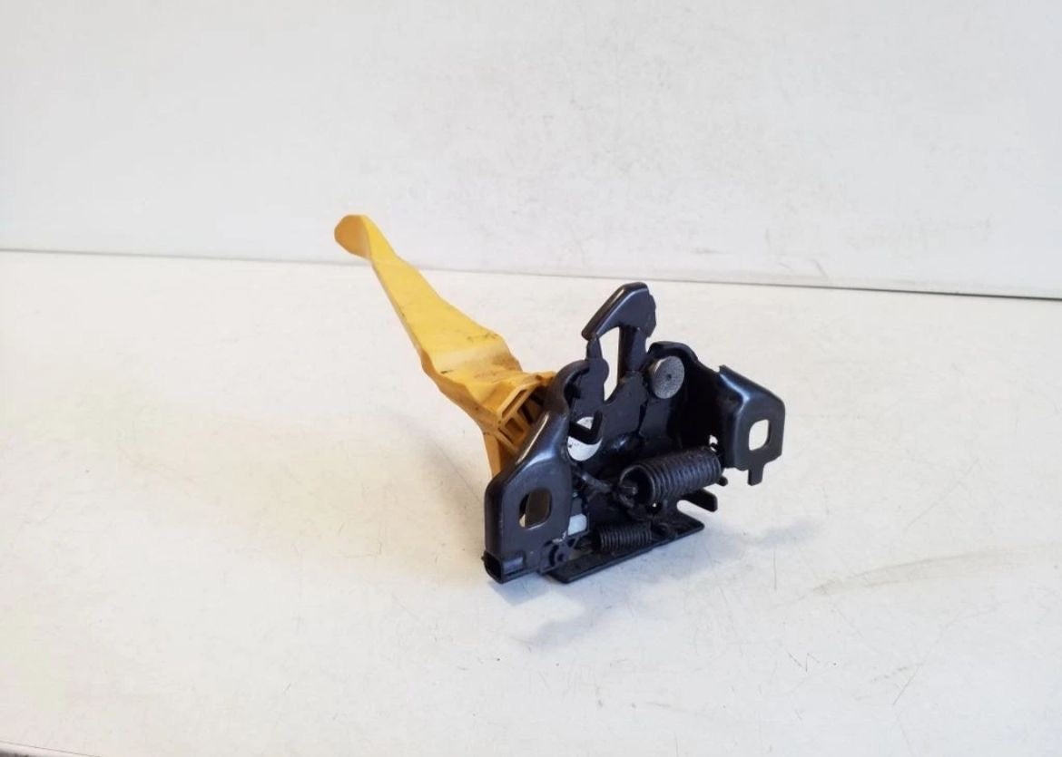 Serrure capot nissan Qashqai III j12